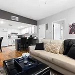 Incredible Location In Old Town 2 King Bds & Patio